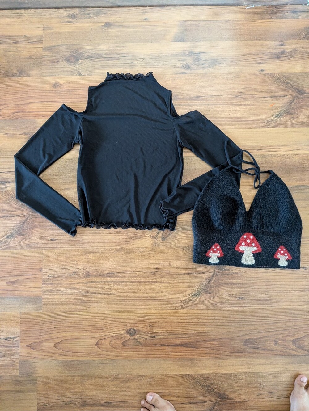 Black Cold-Shoulder Mesh Sheer Top & Knit Mushroom Halter Crop Top